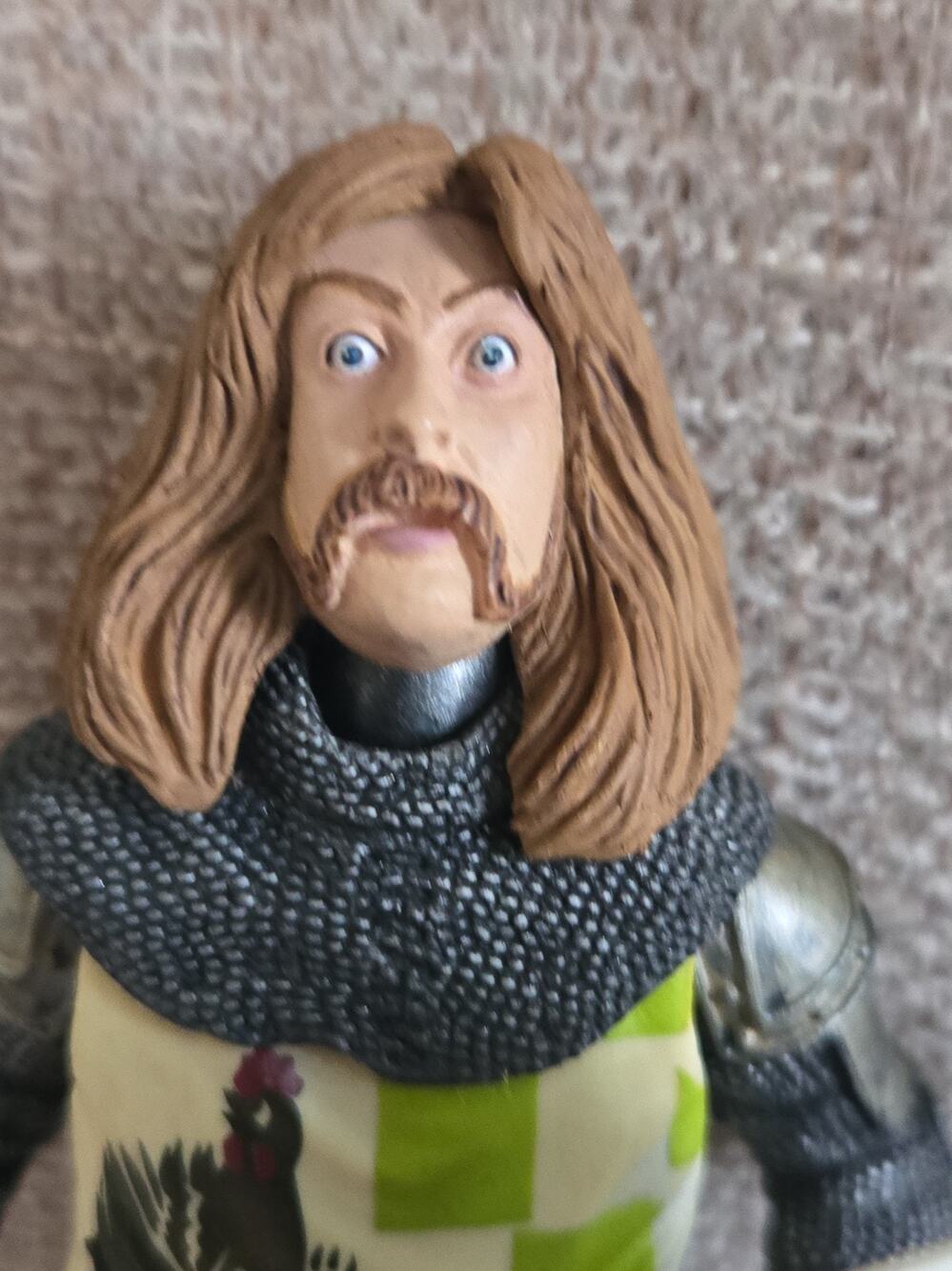 SIR ROBIN 7 INCH FIGURE WITH SOUNDS MONTY PYTHON & THE HOLY GRAIL DIAMOND SELECT